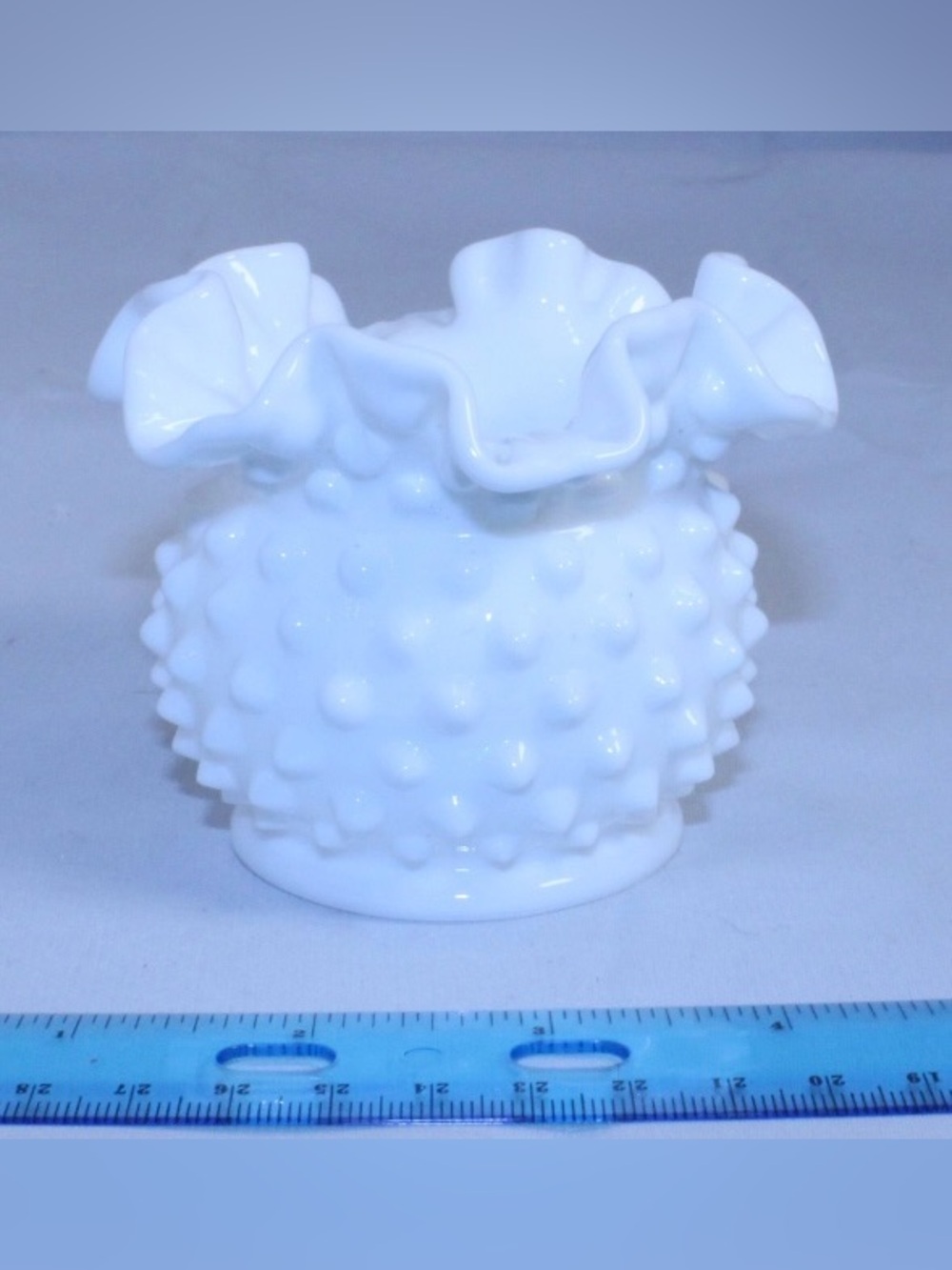 Collectable Vintage Fenton White Milk Glass Hobnail Rose Bowl Vase